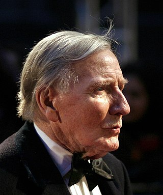 image of Leslie Phillips