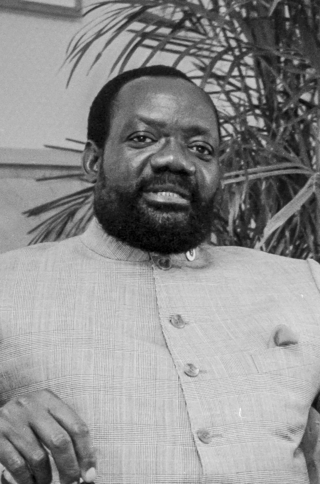 image of Jonas Savimbi