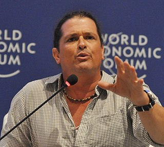 image of Carlos Vives