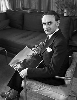 image of Richard Neutra