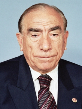 image of Alparslan Türkeş