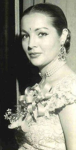 image of Sara Montiel