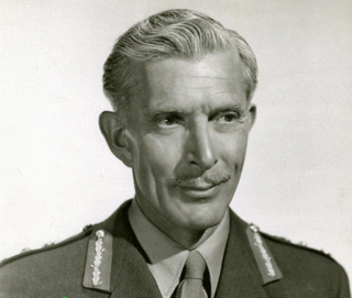 image of Alan Napier