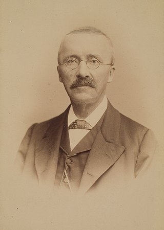 image of Heinrich Schliemann