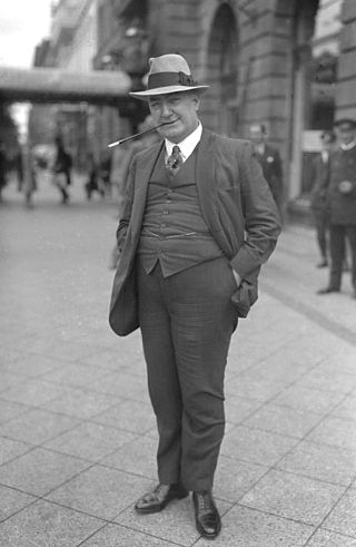 image of Edgar Wallace