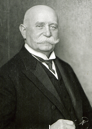 image of Ferdinand von Zeppelin