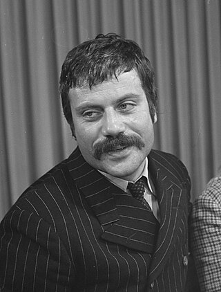 image of Oliver Reed