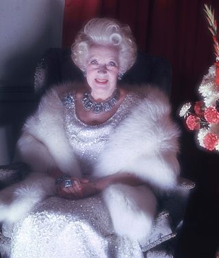image of Barbara Cartland