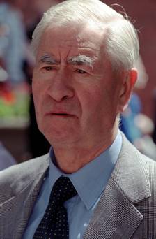 image of Bill Pertwee
