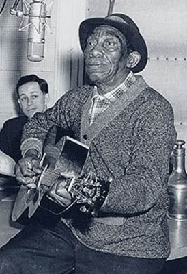 image of Mississippi John Hurt