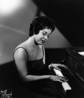 image of Shirley Horn