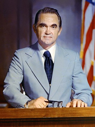 image of George Wallace