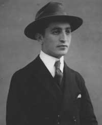 image of Harry Warren