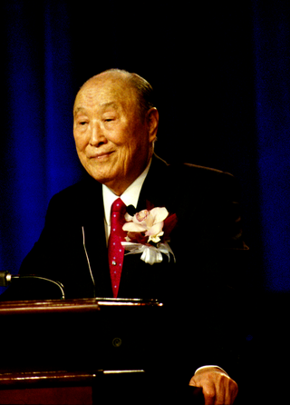 image of Sun Myung Moon