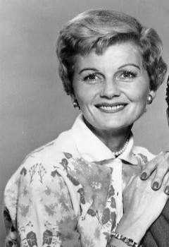 image of Barbara Billingsley