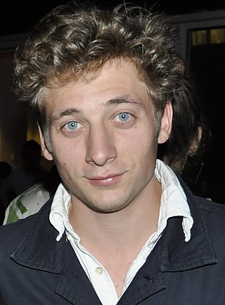 image of Jeremy Allen White