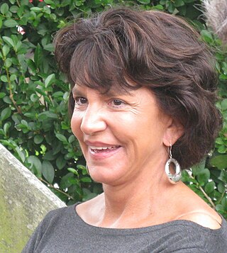 image of Mercedes Ruehl
