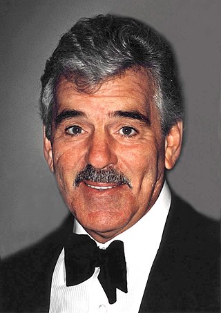 image of Dennis Farina