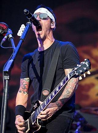 image of Sully Erna
