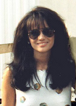 image of Louise Mandrell