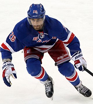 image of Jarret Stoll