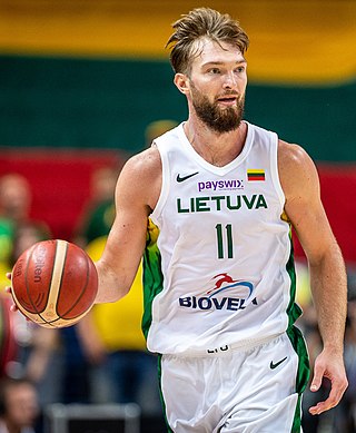 image of Domantas Sabonis