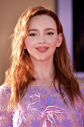 image of Natasha Bassett