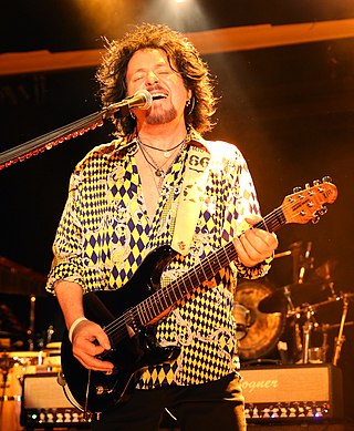 image of Steve Lukather