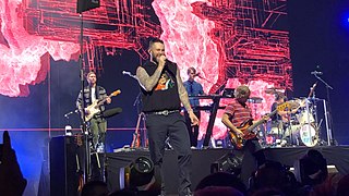 image of Maroon 5
