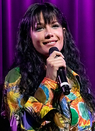 image of Halsey (singer)
