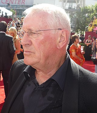 image of Len Cariou
